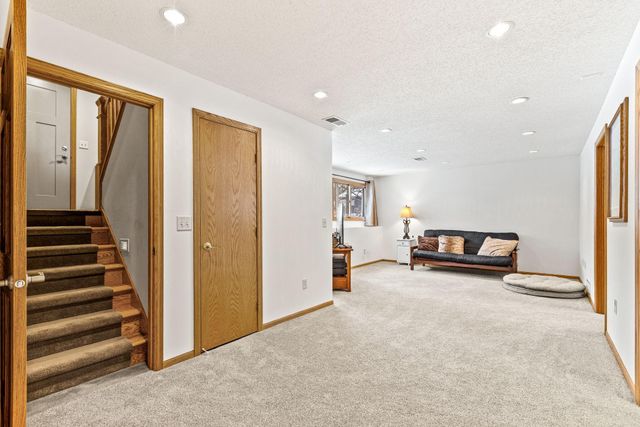 16360 Zuni Street NW, Andover, MN 55304