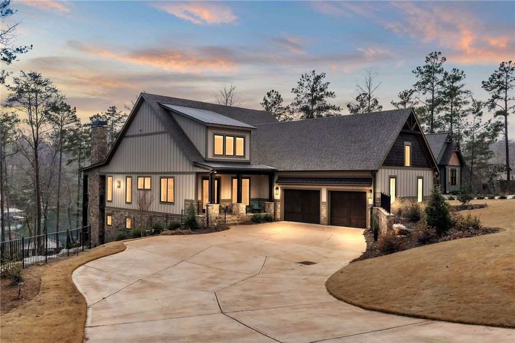 580 Old Chapman Bridge Road, Salem, SC 29676