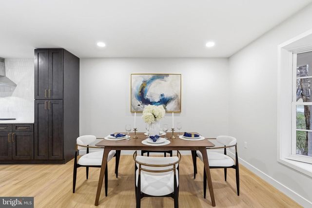 7204 JOSHUA TREE LN, Springfield, VA 22152