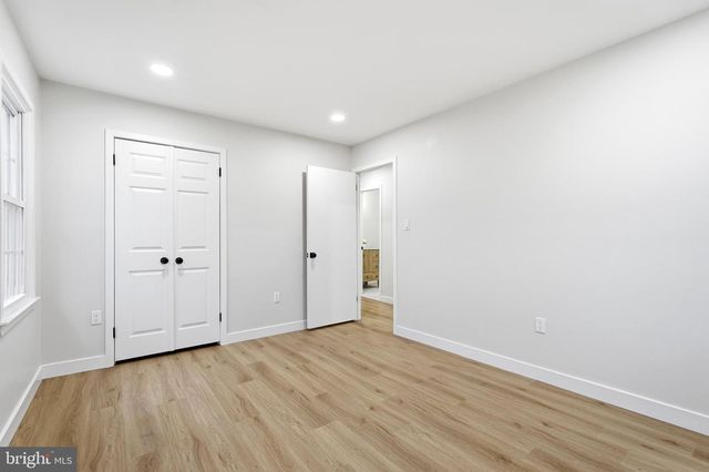 7204 JOSHUA TREE LN, Springfield, VA 22152