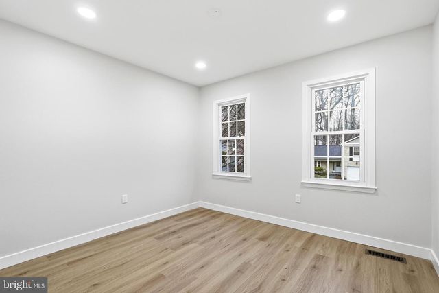 7204 JOSHUA TREE LN, Springfield, VA 22152