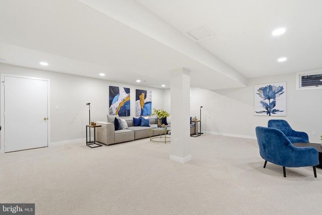 7204 JOSHUA TREE LN, Springfield, VA 22152