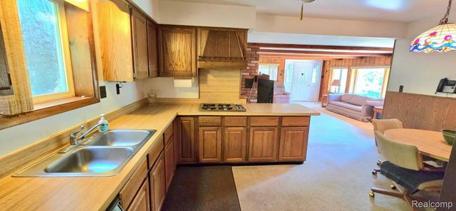 11315 HILLSIDE, Putnam Twp, MI 48169