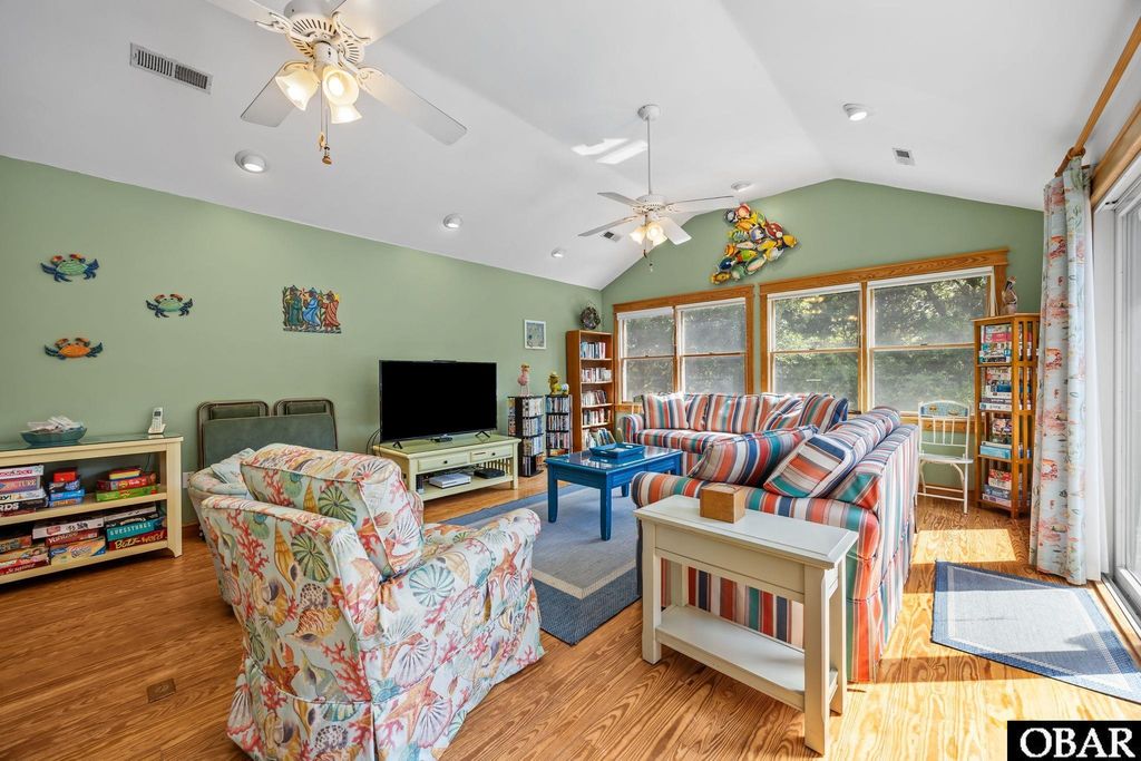 Image 7 of property listing at 5 Circle Drive Lot 31, Southern Shores, NC 27949