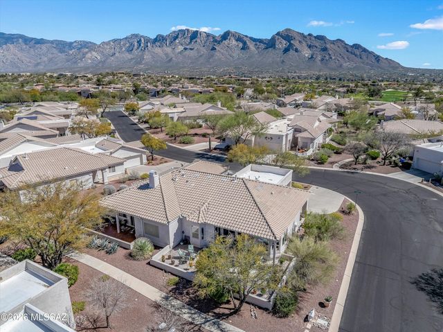 1472 W Cathedral Way, Tucson, AZ 85737