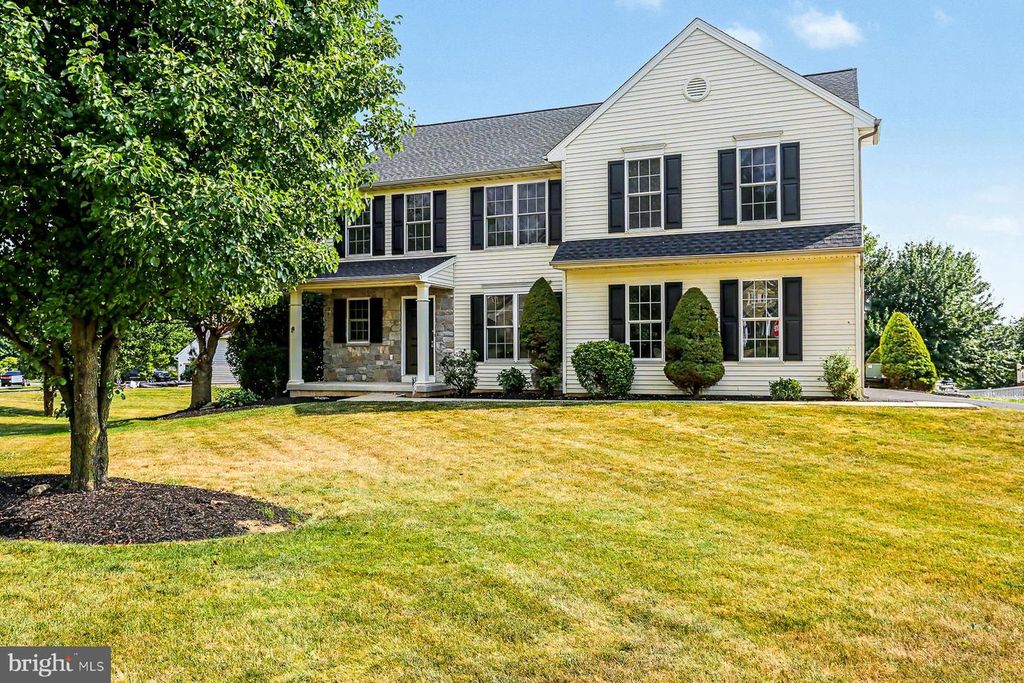 119 COUNTRYSIDE LN, Marietta, PA 17547