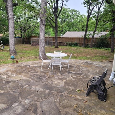 1509 W Hull Street, Denison, TX 75020