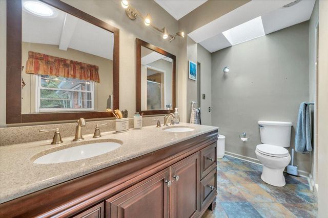 318 Fairfield LN, Troutville, VA 24175