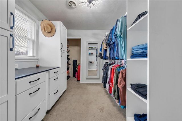 318 Fairfield LN, Troutville, VA 24175