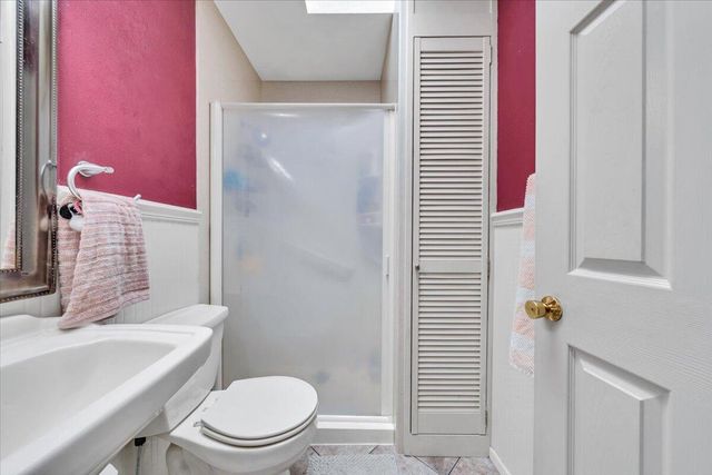 318 Fairfield LN, Troutville, VA 24175