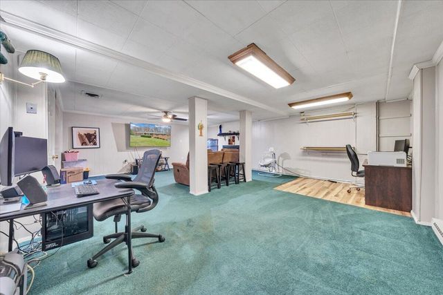 318 Fairfield LN, Troutville, VA 24175