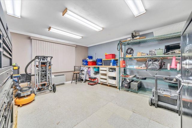 318 Fairfield LN, Troutville, VA 24175
