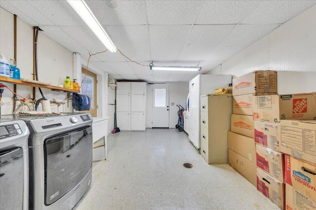 318 Fairfield LN, Troutville, VA 24175