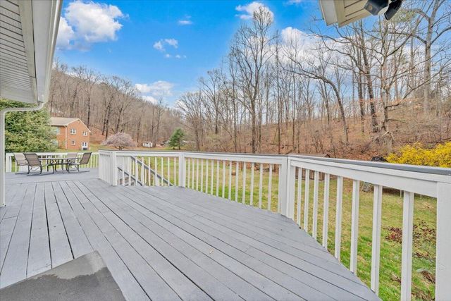 318 Fairfield LN, Troutville, VA 24175