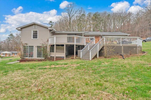 318 Fairfield LN, Troutville, VA 24175