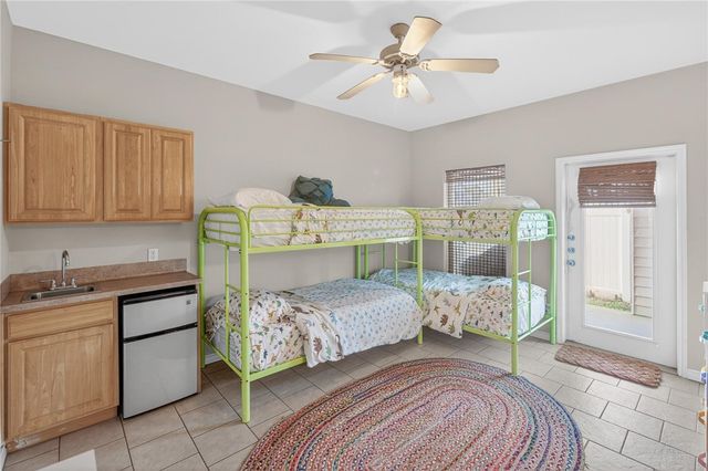 14202 Encantada Ave 401, Corpus Christi, TX 78418