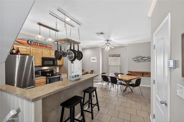 14202 Encantada Ave 401, Corpus Christi, TX 78418