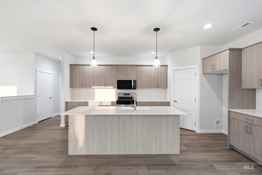 11776 W Snow Flower Dr, Star, ID 83669 photo 4