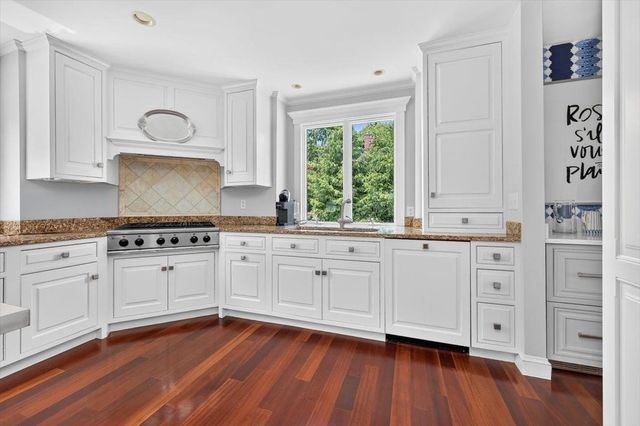 50 Kimball Beach Rd, Hingham, MA 02043