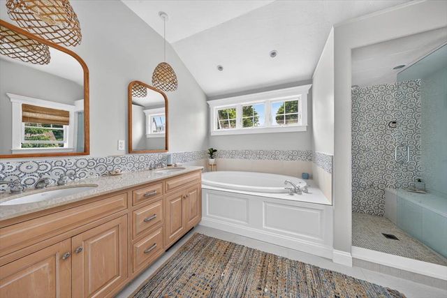50 Kimball Beach Rd, Hingham, MA 02043