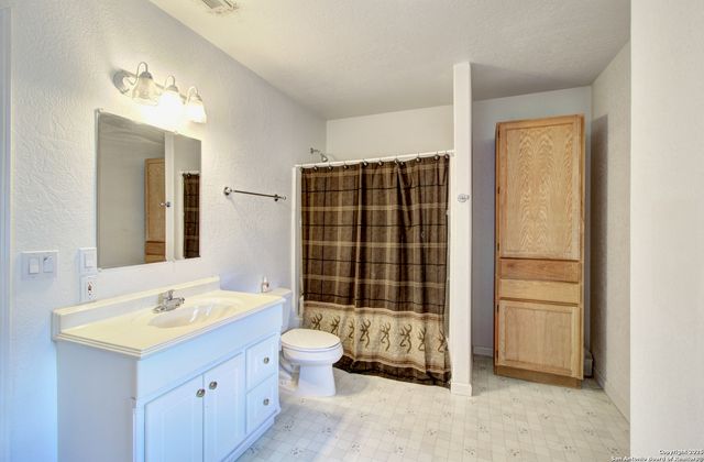6248 Yorkshire, Spring Branch, TX 78070