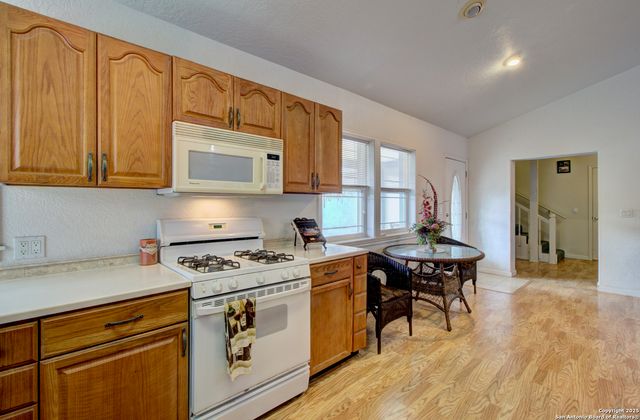 6248 Yorkshire, Spring Branch, TX 78070