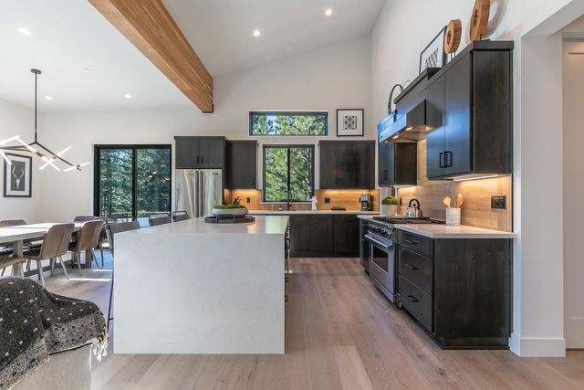 325 Woodridge Circle, Incline Village, OH 89451