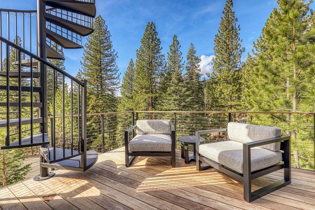 325 Woodridge Circle, Incline Village, OH 89451