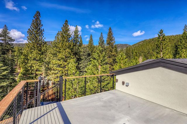 325 Woodridge Circle, Incline Village, OH 89451