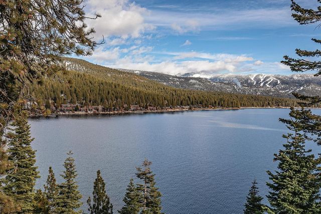 325 Woodridge Circle, Incline Village, OH 89451