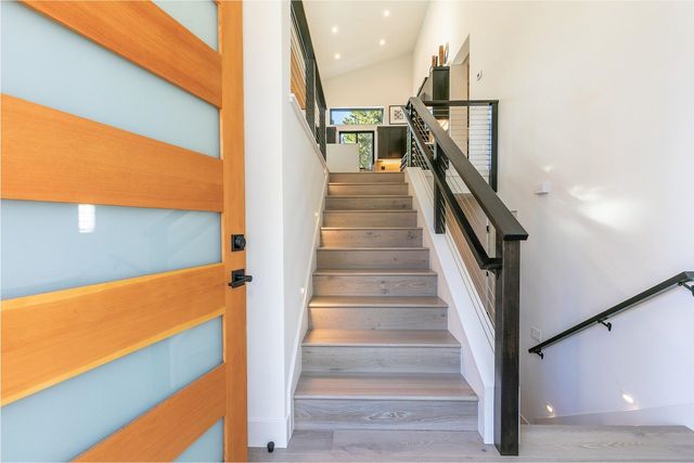 325 Woodridge Circle, Incline Village, OH 89451