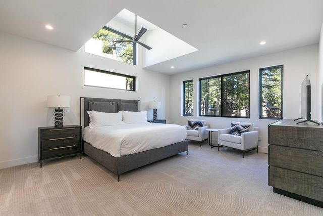 325 Woodridge Circle, Incline Village, OH 89451