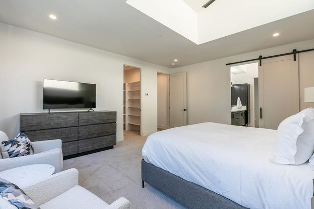 325 Woodridge Circle, Incline Village, OH 89451