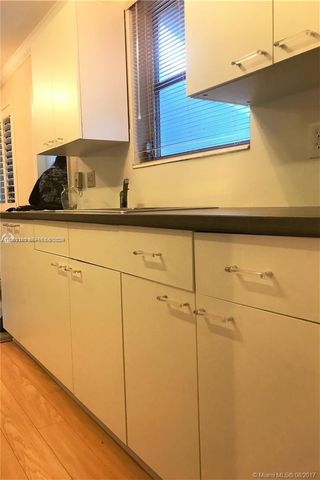 2236 Jackson St 8, Hollywood, FL 33020