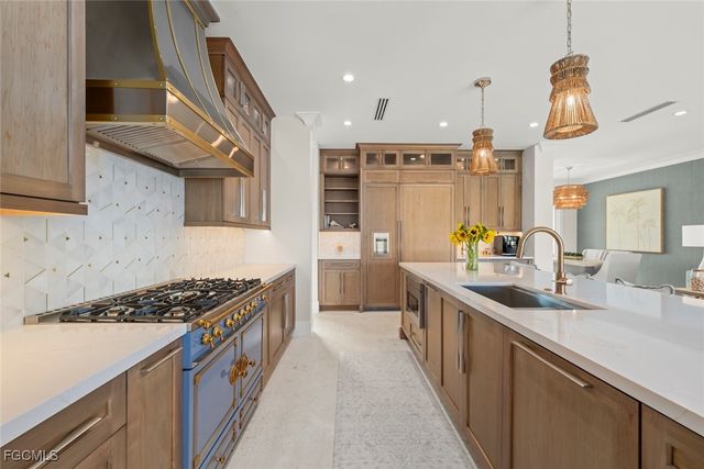 1332 Eagle Run DR, Sanibel, FL 33957