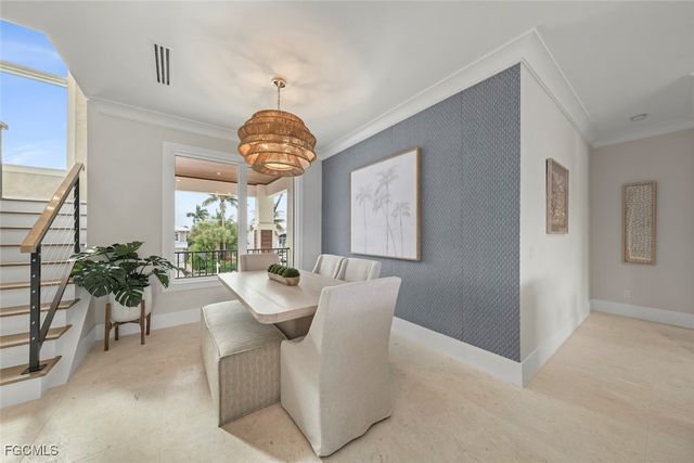 1332 Eagle Run DR, Sanibel, FL 33957