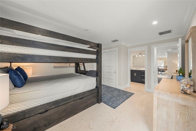 1332 Eagle Run DR, Sanibel, FL 33957