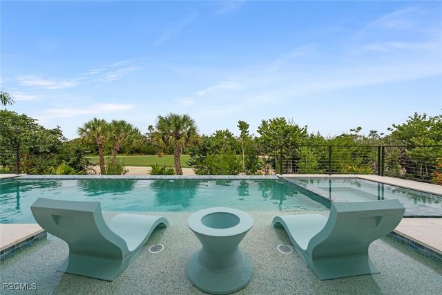 1332 Eagle Run DR, Sanibel, FL 33957
