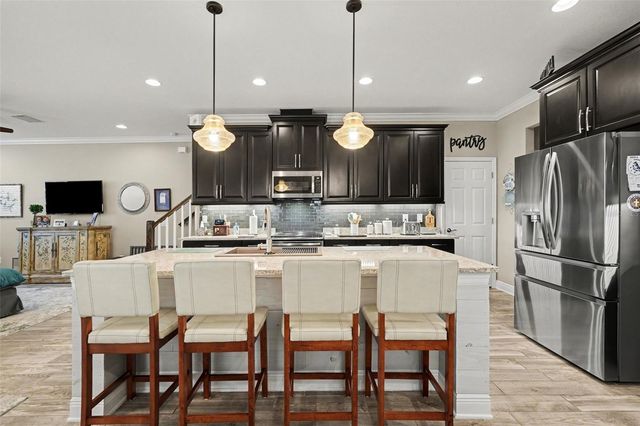 30329 SOUTHWELL LANE, Wesley Chapel, FL 33543