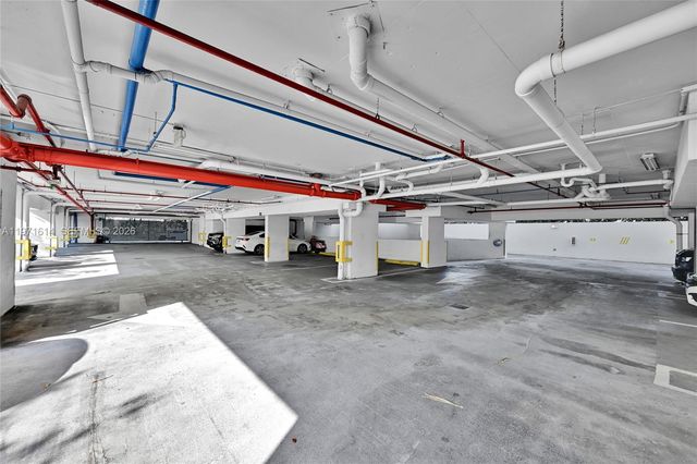 2740 SW 28th Ter 202, Miami, FL 33133