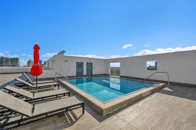 2740 SW 28th Ter 202, Miami, FL 33133