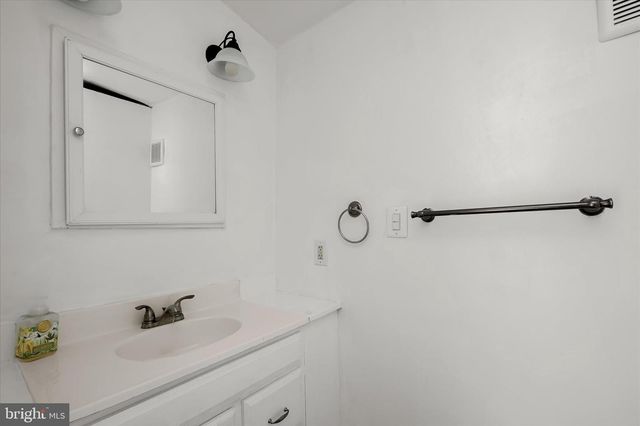 415 SCHWARTZ AVE, Baltimore, MD 21212