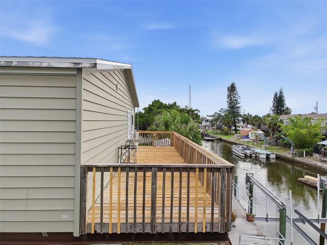 6839 CURLEW LANE, Hudson, FL 34667