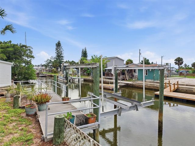 6839 CURLEW LANE, Hudson, FL 34667