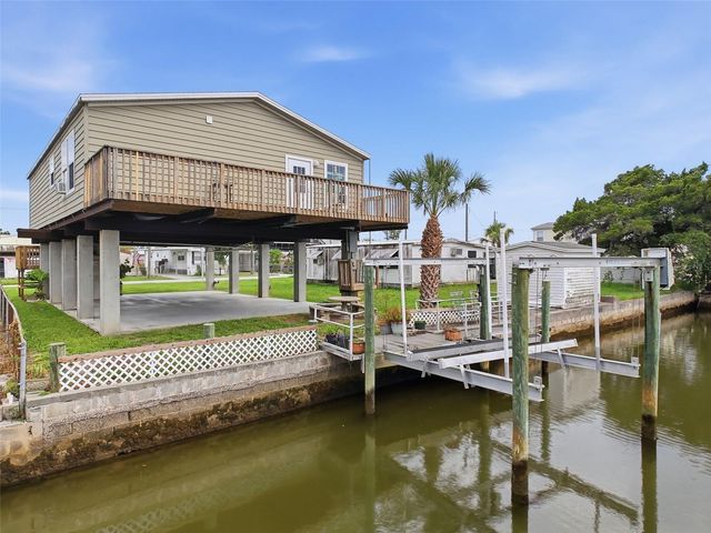 6839 CURLEW LANE, Hudson, FL 34667