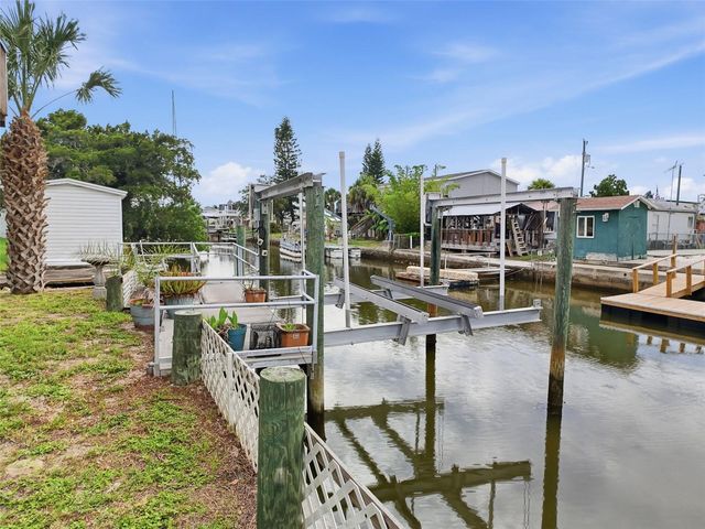 6839 CURLEW LANE, Hudson, FL 34667