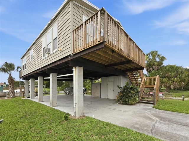 6839 CURLEW LANE, Hudson, FL 34667
