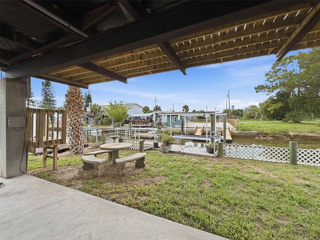 6839 CURLEW LANE, Hudson, FL 34667