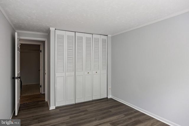 2504 GREENWOOD DR, Lindenwold, NJ 08021