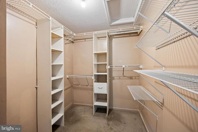 2504 GREENWOOD DR, Lindenwold, NJ 08021